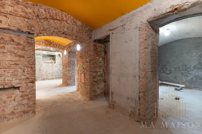 Pronájem obchodního prostoru, Praha, Pařížská, 105 m2