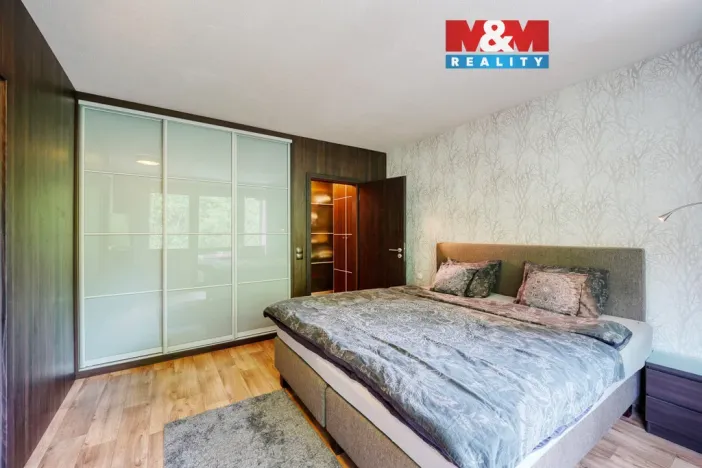 Prodej bytu 2+kk, Železná Ruda - Alžbětín, 55 m2