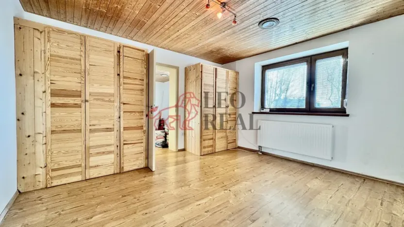 Prodej rodinného domu, Lopeník, 250 m2
