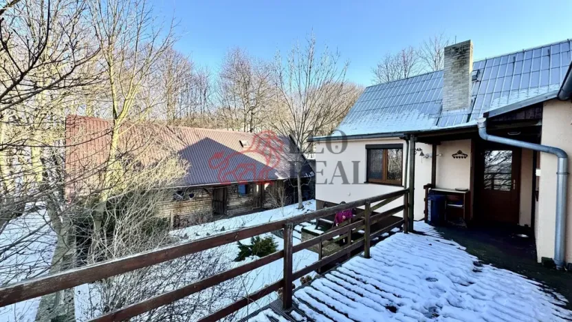 Prodej rodinného domu, Lopeník, 250 m2