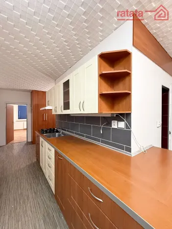 Pronájem bytu 3+1, Chomutov, 17. listopadu, 80 m2