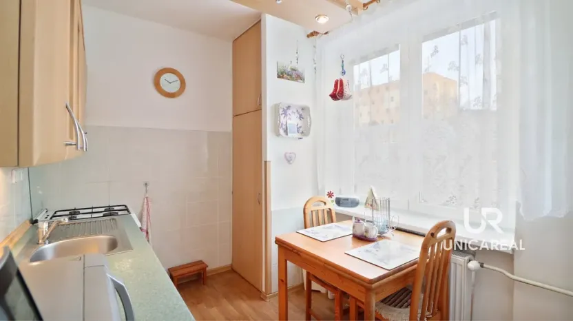 Prodej bytu 3+1, Adamov, Komenského, 60 m2