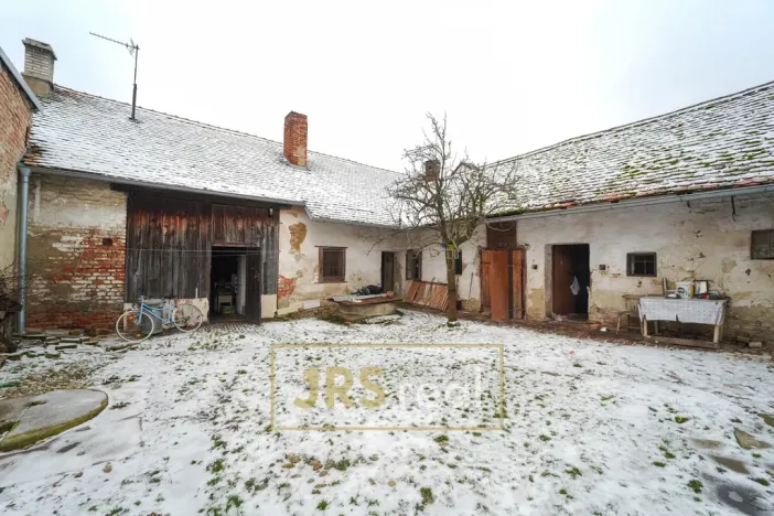 Prodej rodinného domu, Drnholec, 298 m2