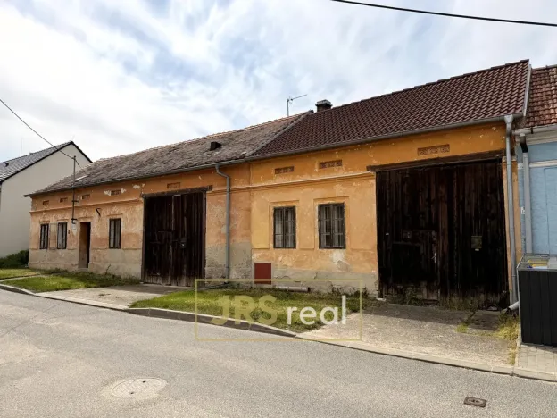 Prodej rodinného domu, Drnholec, 298 m2