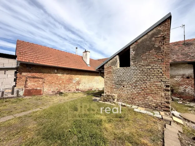 Prodej rodinného domu, Drnholec, 298 m2