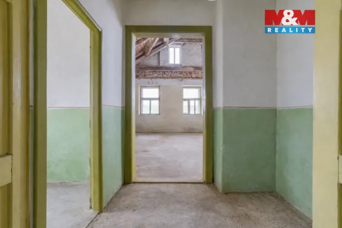 Prodej rodinného domu, Bochov - Těšetice, 200 m2