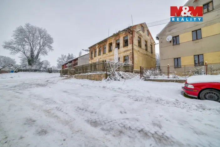 Prodej rodinného domu, Bochov - Těšetice, 200 m2