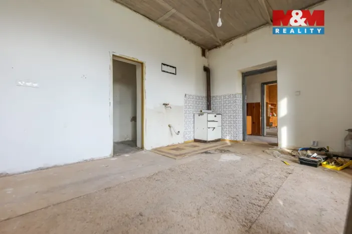 Prodej rodinného domu, Bochov - Těšetice, 200 m2