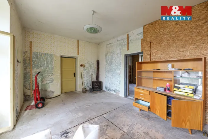 Prodej rodinného domu, Bochov - Těšetice, 200 m2