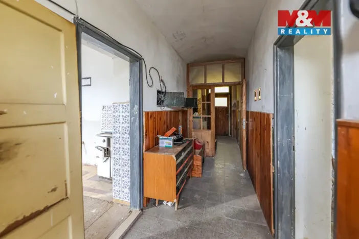 Prodej rodinného domu, Bochov - Těšetice, 200 m2