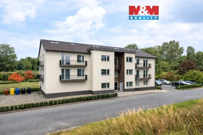 Prodej bytu 3+kk, Žleby, 73 m2