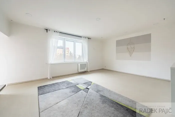 Prodej bytu 3+1, Praha - Malešice, Nad vodovodem, 86 m2