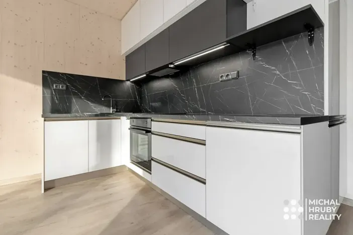 Prodej bytu 3+kk, Ostrava, Hrázka, 79 m2