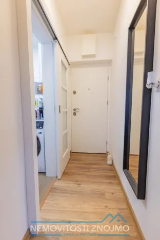 Prodej bytu 2+kk, Znojmo, Gagarinova, 39 m2