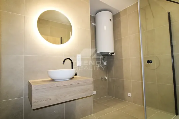 Pronájem bytu 4+kk, Vochov, 78 m2