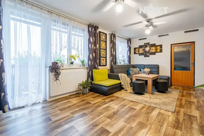 Prodej bytu 3+1, Husinec, Žižkova, 84 m2