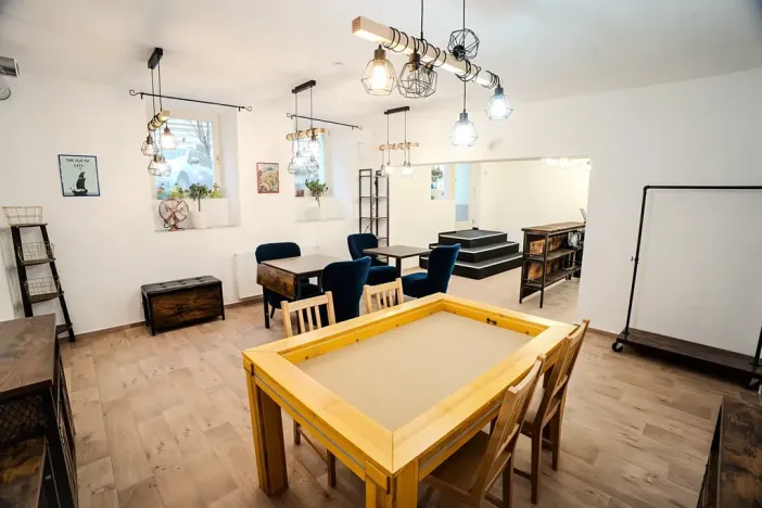 Pronájem obchodního prostoru, Praha - Vinohrady, Řipská, 92 m2