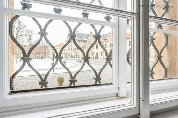 Pronájem komerční nemovitosti, Praha - Hradčany, Hradčanské náměstí, 106 m2