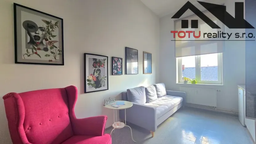 Prodej ordinace, Hronov, Havlíčkova, 1174 m2