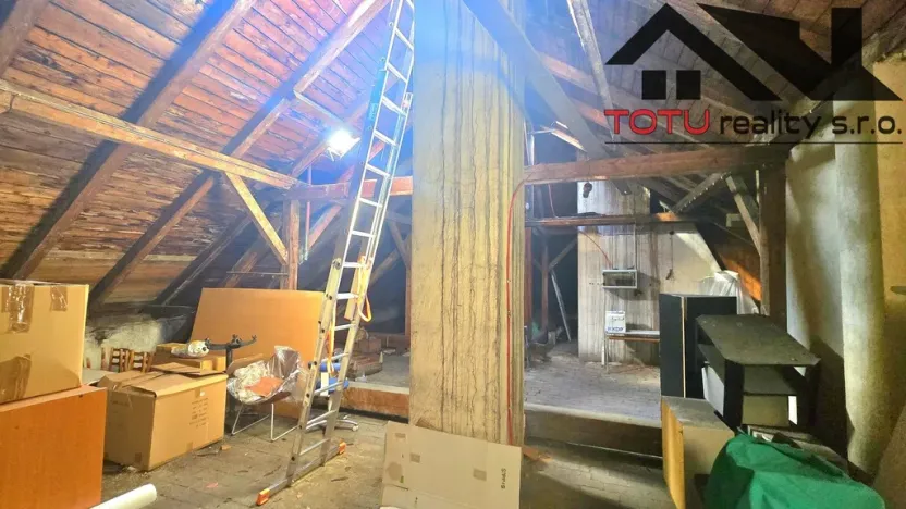 Prodej ordinace, Hronov, Havlíčkova, 1174 m2