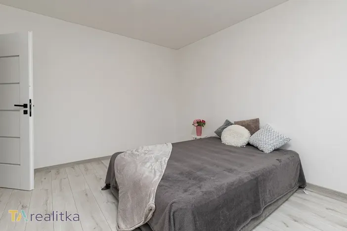 Prodej bytu 2+1, Karviná, Ciolkovského, 57 m2