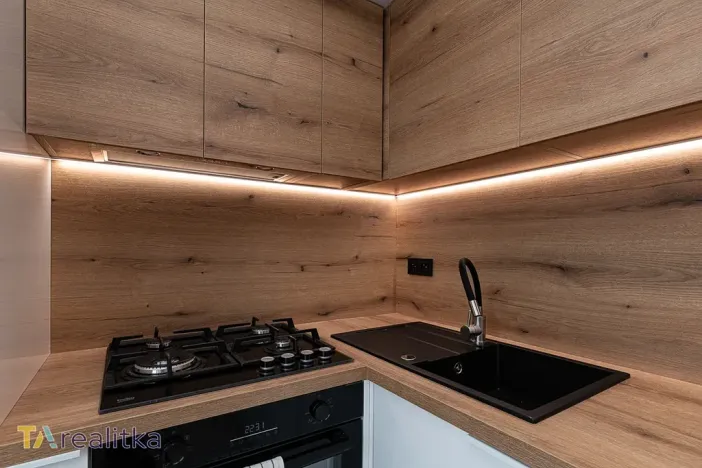 Prodej bytu 2+1, Karviná, Ciolkovského, 57 m2