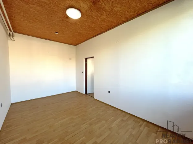 Pronájem bytu 2+1, Moravský Krumlov, Tiskárenská, 52 m2