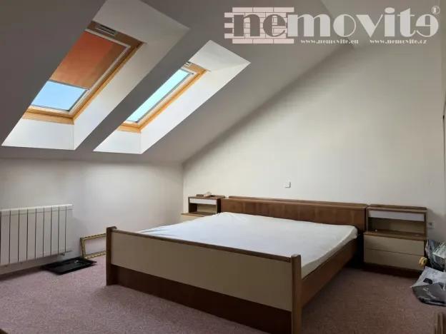 Pronájem bytu 5+kk, Hradec Králové, Československé armády, 110 m2