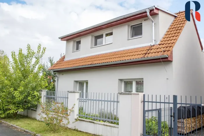 Prodej rodinného domu, Zeleneč, 97 m2