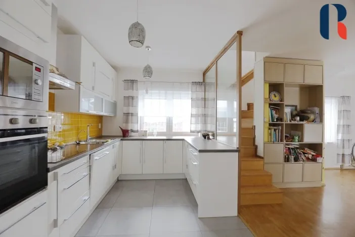 Prodej rodinného domu, Zeleneč, 97 m2