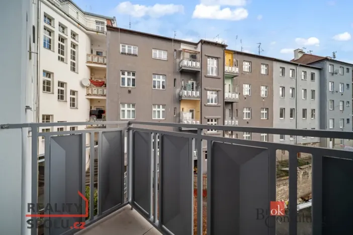 Prodej bytu 2+kk, Hradec Králové, Škroupova, 47 m2