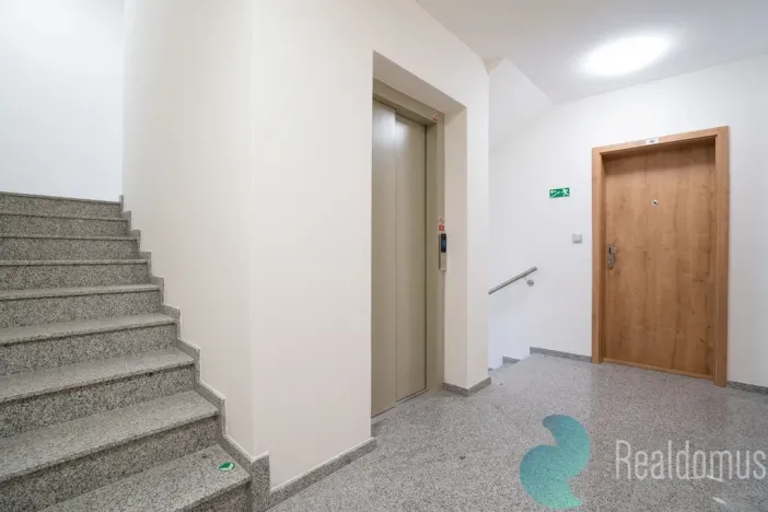 Pronájem bytu 1+kk, České Budějovice, České Vrbné, 43 m2