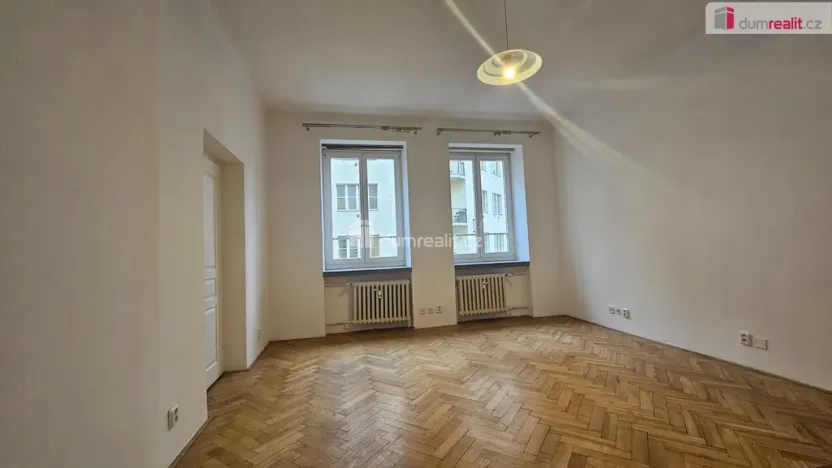 Pronájem bytu 2+kk, Praha - Dejvice, Wuchterlova, 53 m2
