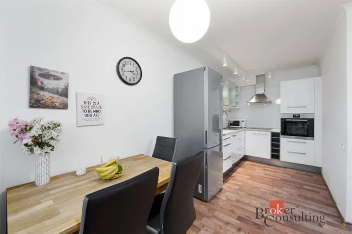 Prodej bytu 3+1, Praha - Černý Most, Doležalova, 78 m2