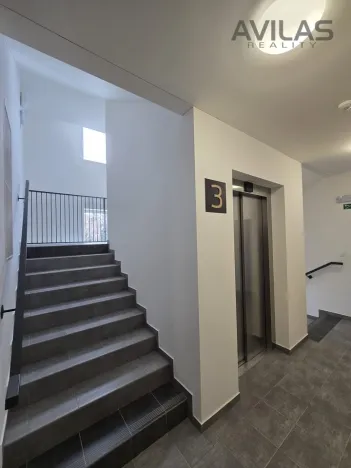 Pronájem bytu 1+kk, Benešov, U Pivovaru, 36 m2