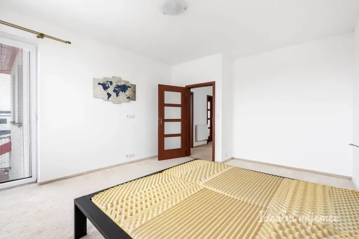 Pronájem bytu 4+1, Šestajovice, Sukova, 204 m2