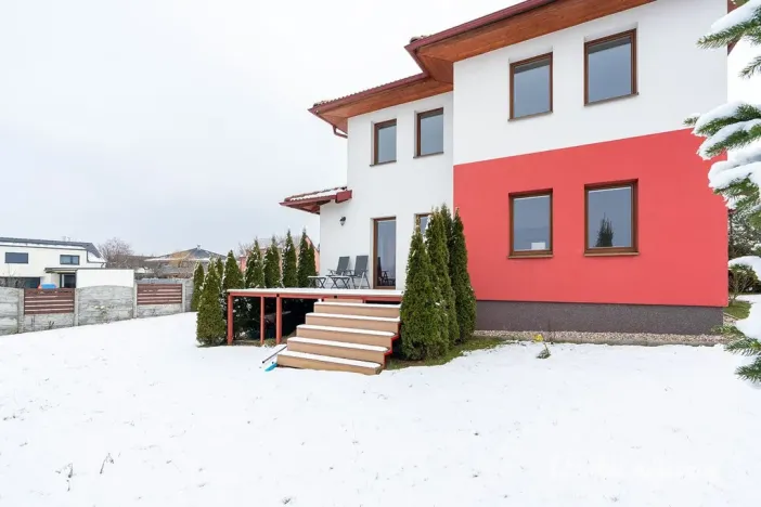 Pronájem bytu 4+1, Šestajovice, Sukova, 204 m2