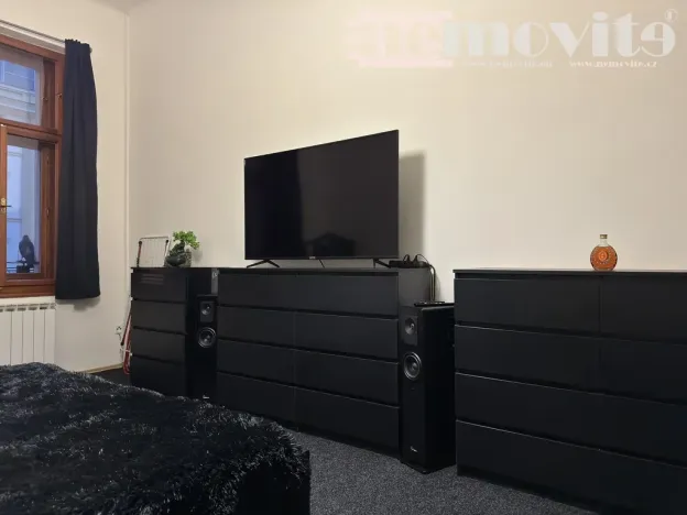 Pronájem bytu 2+kk, Hradec Králové, Československé armády, 50 m2