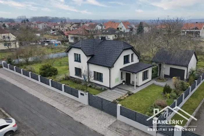 Prodej rodinného domu, Veltruby, K zastávce, 120 m2