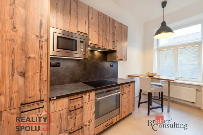 Pronájem bytu 2+1, Praha - Nusle, Rostislavova, 71 m2