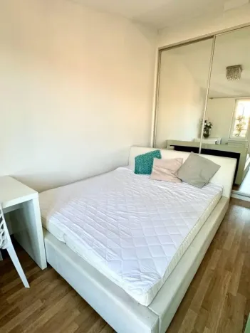 Pronájem bytu 3+kk, Praha - Holešovice, Tusarova, 76 m2