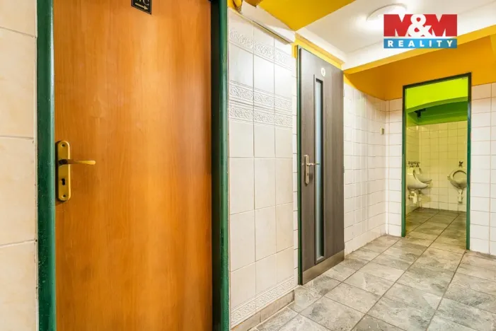 Prodej restaurace, Velké Březno, 700 m2