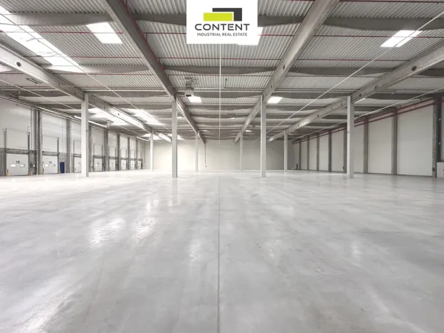 Pronájem skladu, Vrskmaň, Průmyslová, 4300 m2