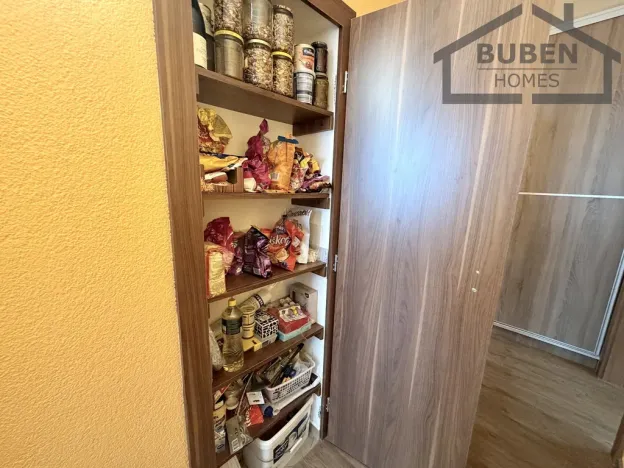 Prodej bytu 3+1, Tachov, Zárečná, 58 m2