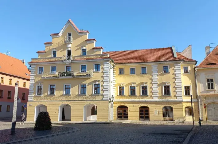 Prodej bytu 4+1, Žatec, náměstí Svobody, 117 m2