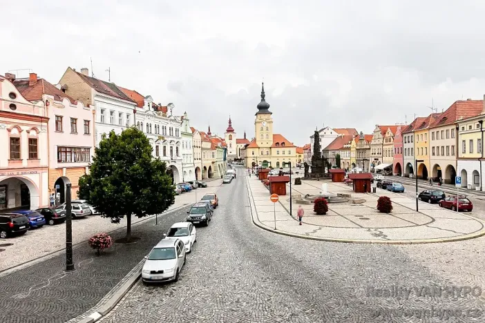 Prodej bytu 3+1, Žatec, náměstí Svobody, 99 m2