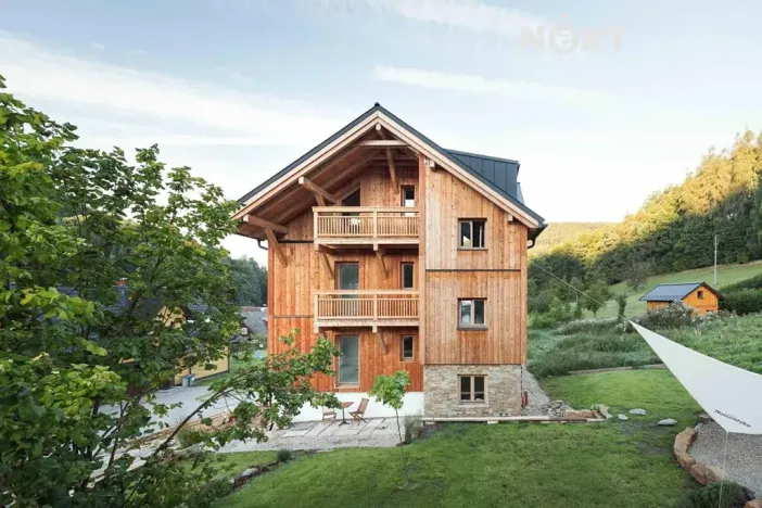 Prodej ubytování, Benecko, 342 m2