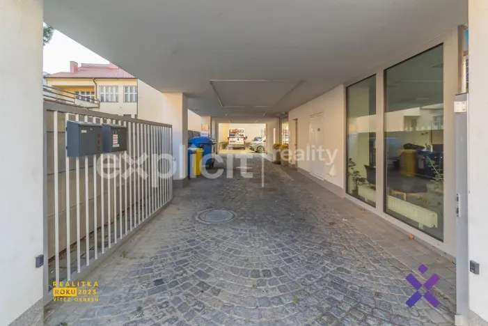 Pronájem obchodního prostoru, Uherské Hradiště, Otakarova, 173 m2