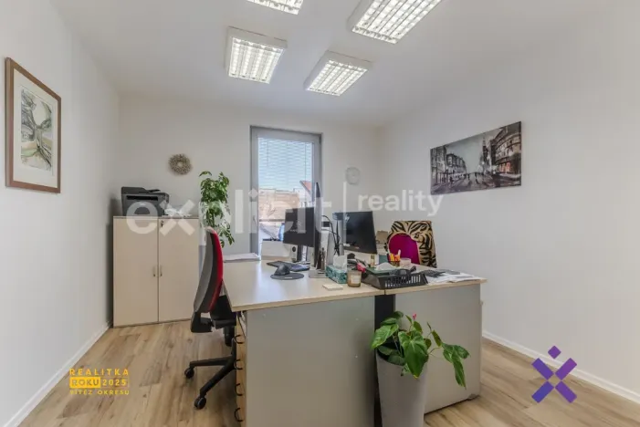 Pronájem obchodního prostoru, Uherské Hradiště, Otakarova, 199 m2