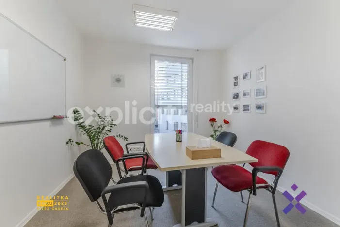 Pronájem obchodního prostoru, Uherské Hradiště, Otakarova, 199 m2